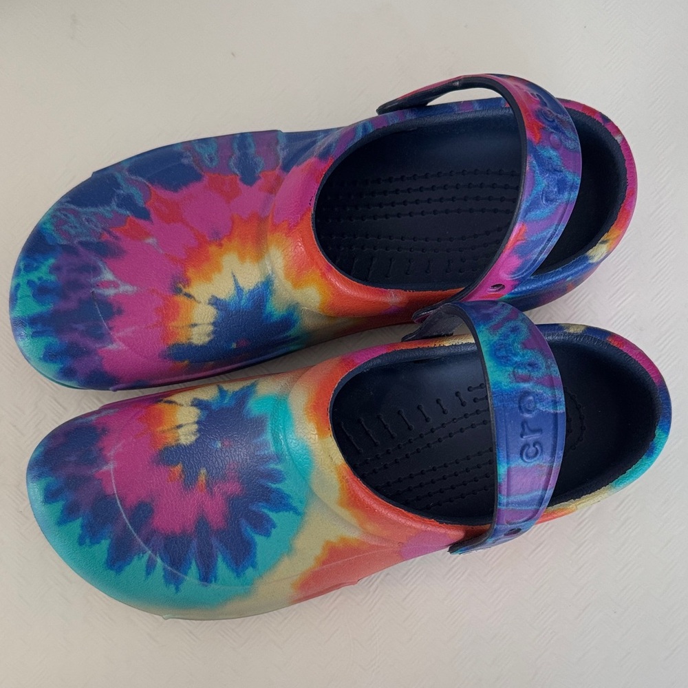 CROCS Colorful Tie-Dye Clogs